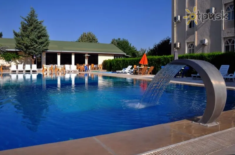 Фото отеля Buyuk Avanos 4* Каппадокія Туреччина екстер'єр та басейни