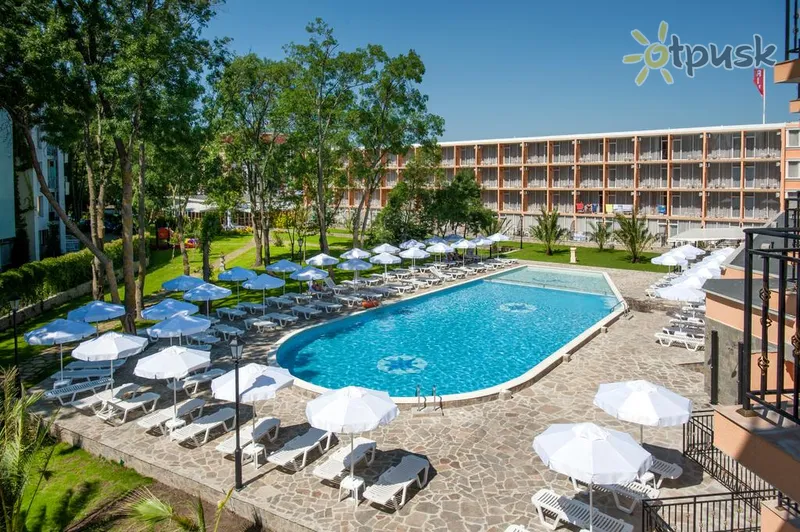 Фото отеля Riva Hotel 3* Saulėtas paplūdimys Bulgarija išorė ir baseinai