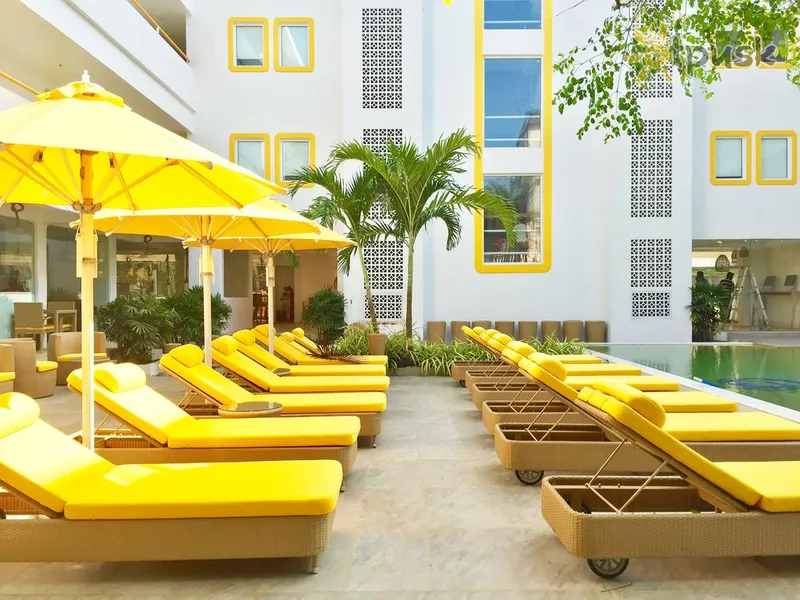 Фото отеля Bloom Rooms 3* Північний Гоа Індія екстер'єр та басейни