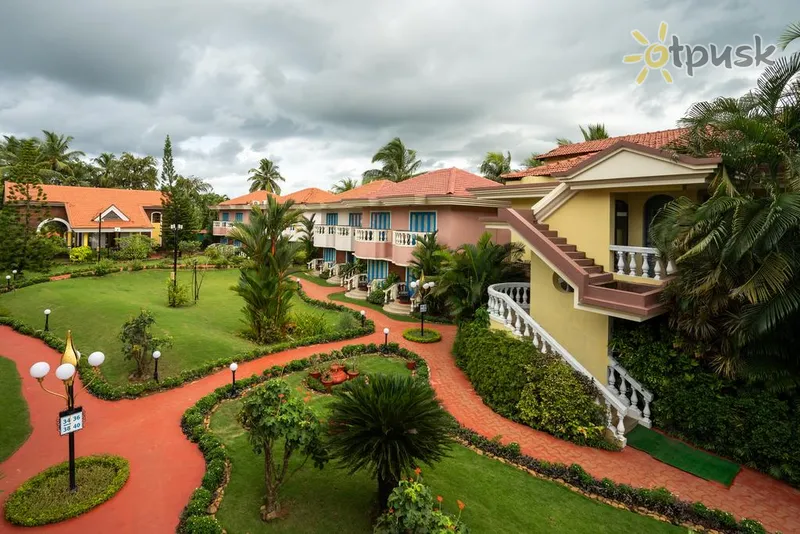 Фото отеля Coconut Grove An Indy Resort 4* Южный Гоа Индия экстерьер и бассейны