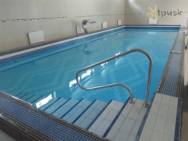 Фото отеля Green Park Conference & Spa Hotel 4* Мінськ Білорусь екстер'єр та басейни
