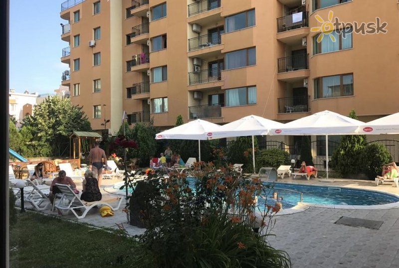 Фото отеля Megas Hotel 2* Солнечный берег Болгария экстерьер и бассейны