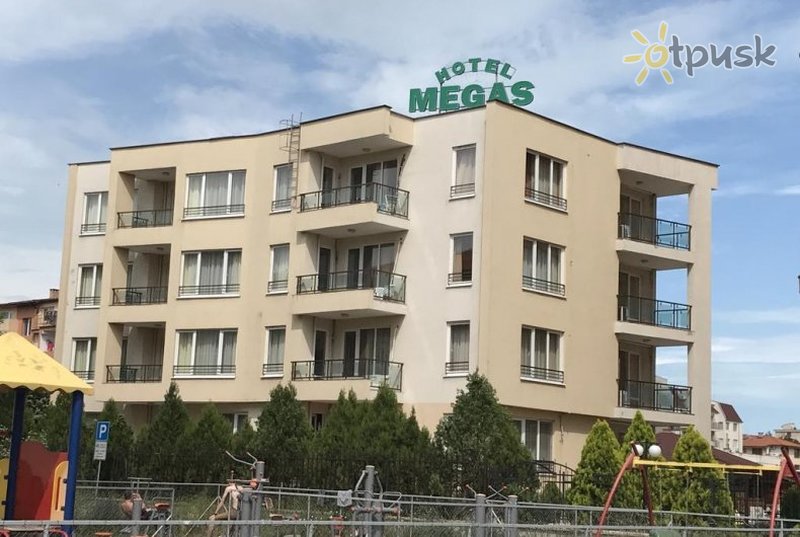 Фото отеля Megas Hotel 2* Солнечный берег Болгария экстерьер и бассейны