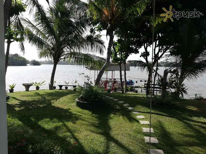 Фото отеля Mahi Villa 2* Бентота Шрі Ланка екстер'єр та басейни