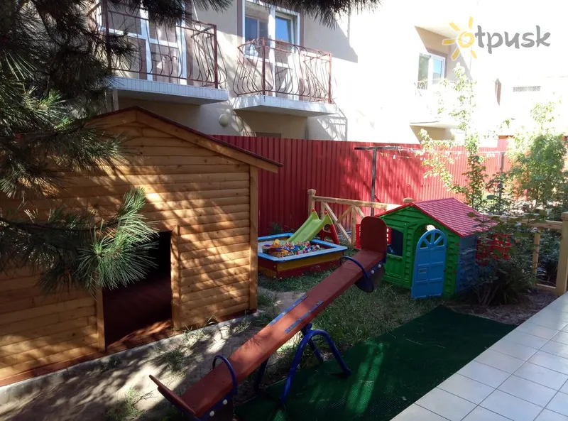 Фото отеля Отрада 2* Железный Порт Украина для детей