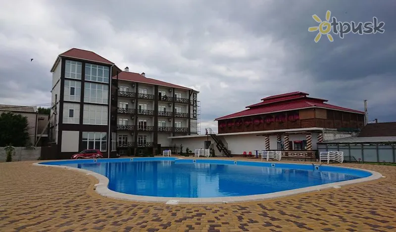 Фото отеля Solemar Hotel 3* Железный Порт Украина экстерьер и бассейны