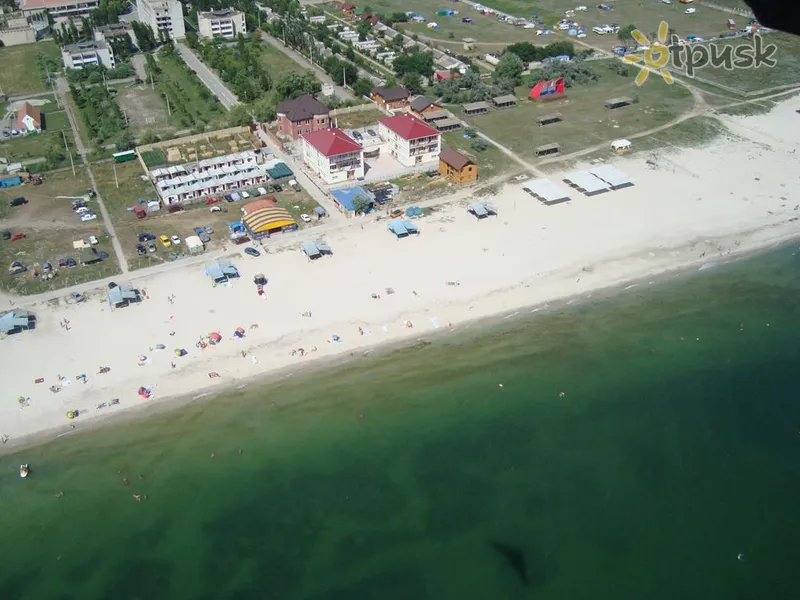 Фото отеля Odissey Hotel 3* Железный Порт Украина пляж