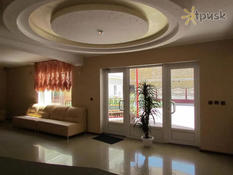 Фото отеля Odissey Hotel 3* Железный Порт Украина лобби и интерьер