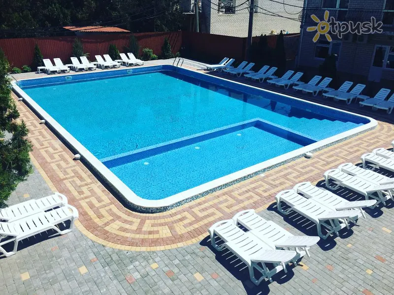 Фото отеля Аладдин 2* Dzelzs osta Ukraina ārpuse un baseini