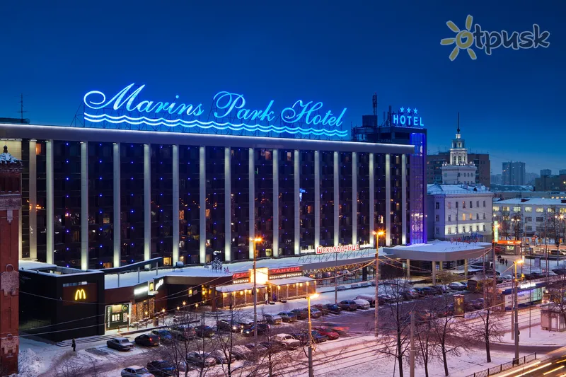 Фото отеля Марінс Парк Готель 3* Єкатеринбург росія екстер'єр та басейни