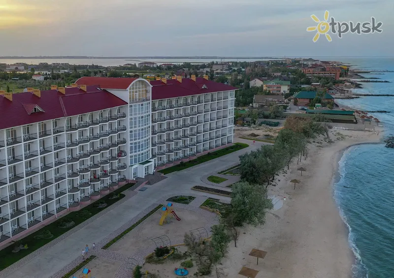 Фото отеля Panorama Family Hotel 3* Бердянск Украина пляж