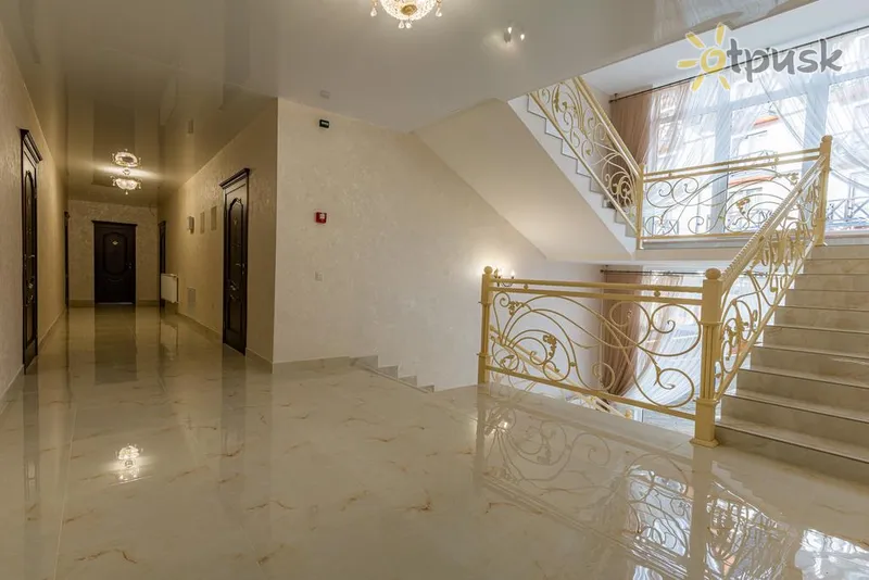 Фото отеля Gold Palace Bukovel 3* Bukovelis (Polianitsa) Ukraina – Karpatai fojė ir interjeras