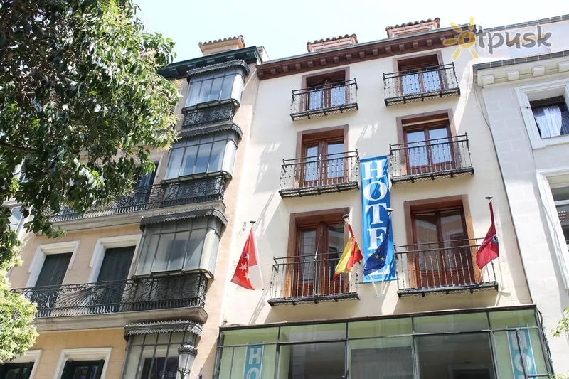 Фото отеля Mirador Puerta del Sol Hotel 2* Мадрид Испания экстерьер и бассейны