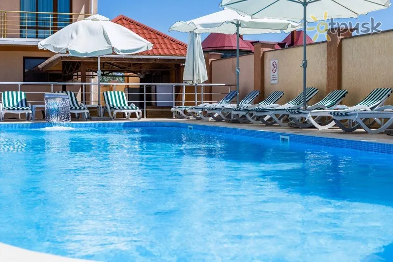 Фото отеля Дюльбер 3* Саки Крим екстер'єр та басейни