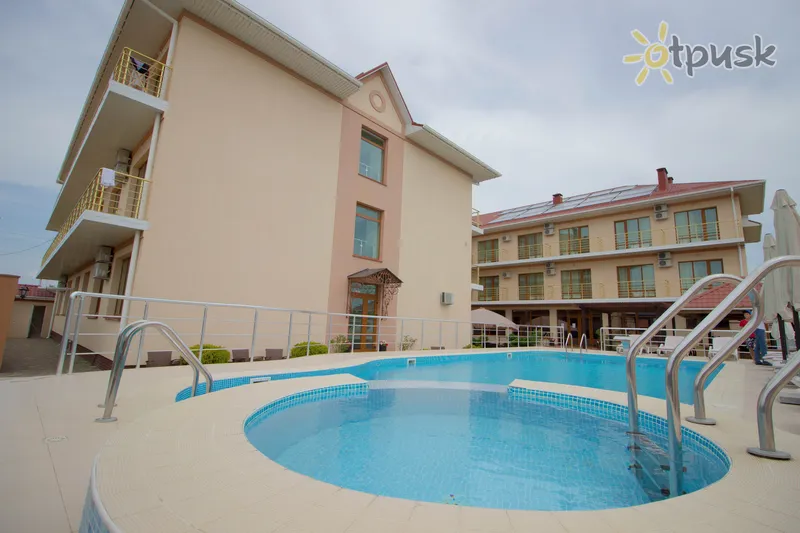 Фото отеля Дюльбер 3* Саки Крим екстер'єр та басейни