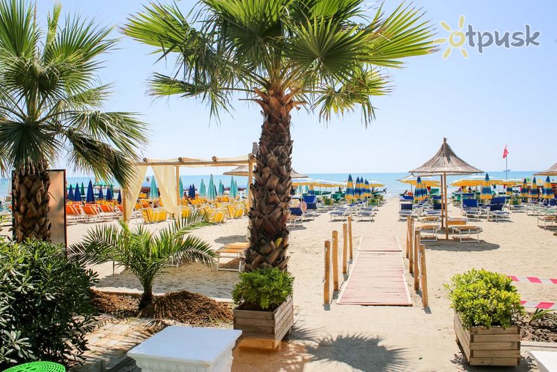 Фото отеля Bella Vista Apartments 3* Дуррес Албания пляж