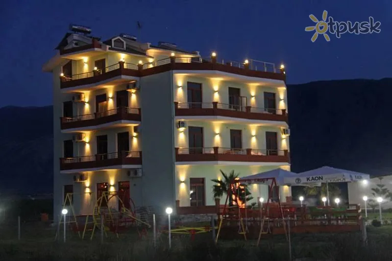 Фото отеля Sunrise Hotel 3* Vlore Albanija išorė ir baseinai