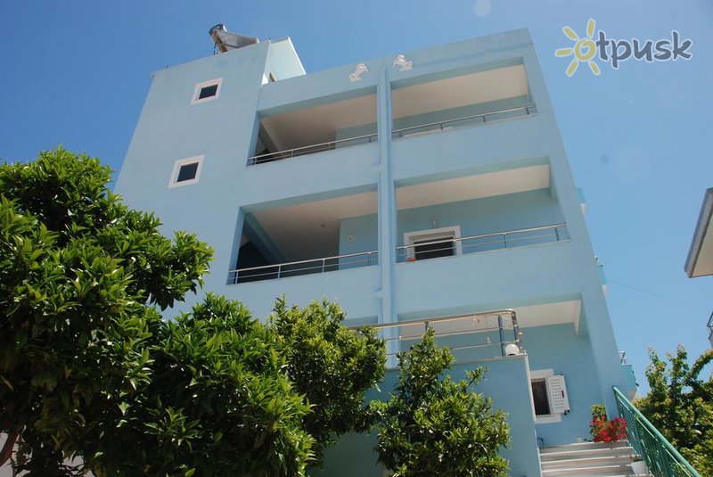 Фото отеля Joni Apartment 2* Ксамил Албания экстерьер и бассейны