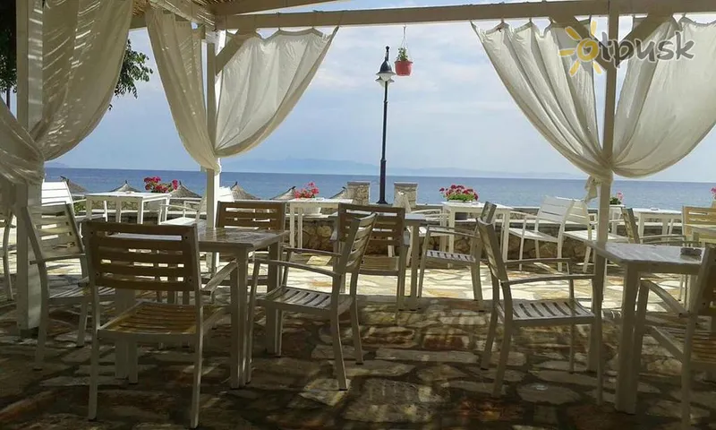 Фото отеля Riviera Qeparo Hotel 4* Саранда Албанія бари та ресторани