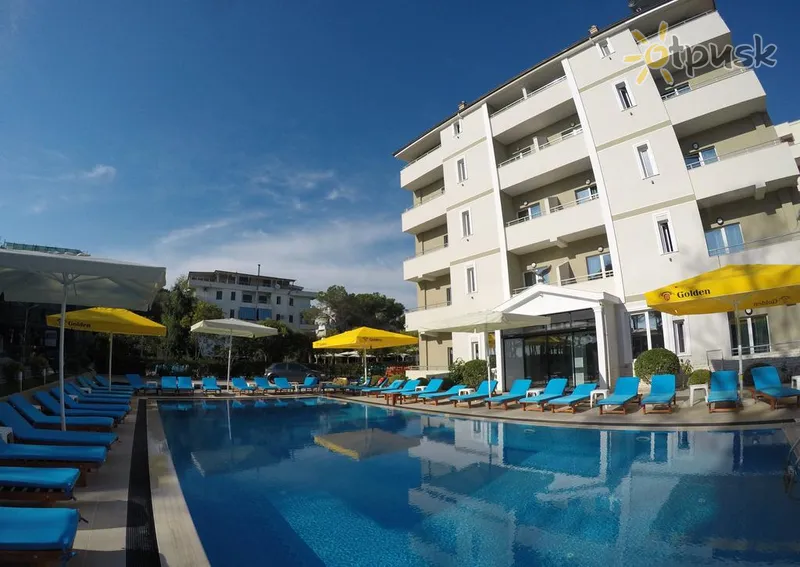 Фото отеля Korabi Hotel 3* Duresas Albanija išorė ir baseinai