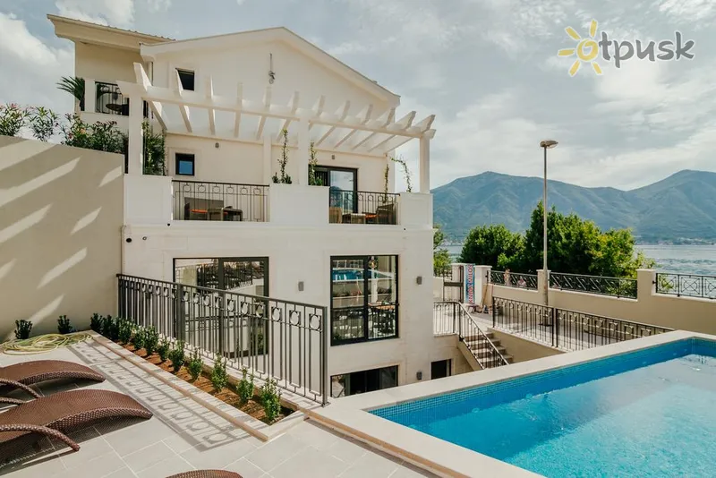Фото отеля Casa Del Mare Essenza Hotel 4* Kotoras Juodkalnija išorė ir baseinai