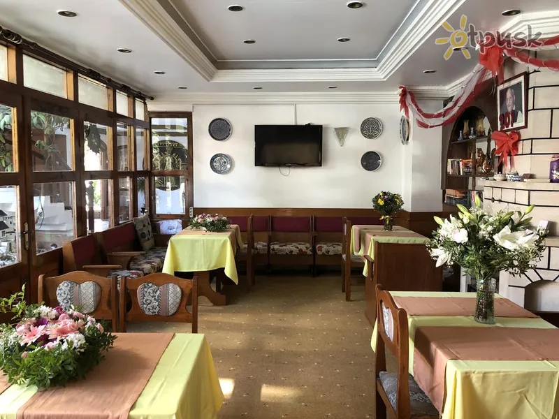 Фото отеля Karyatit 3* Анталия Турция бары и рестораны
