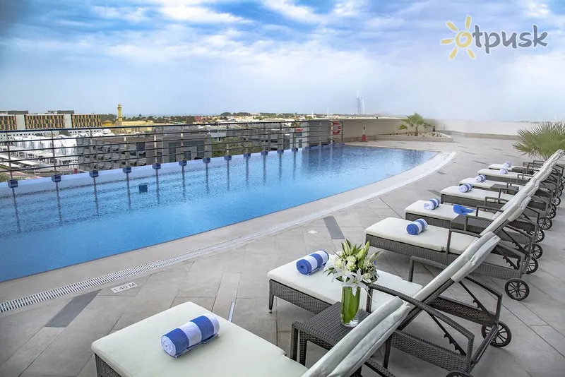 Фото отеля Al Salam Grand Hotel Apartments 4* Дубай ОАЭ экстерьер и бассейны