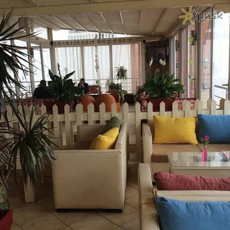 Фото отеля Paradiso Apartment 3* Saranda Albānija bāri un restorāni