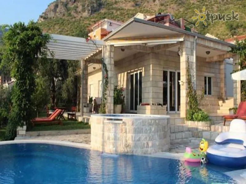 Фото отеля Marina Lux 4* Przno Juodkalnija išorė ir baseinai