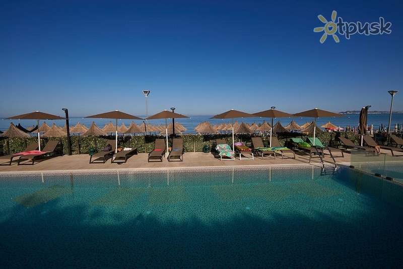 Фото отеля Eter Hotel 4* Дуррес Албания экстерьер и бассейны