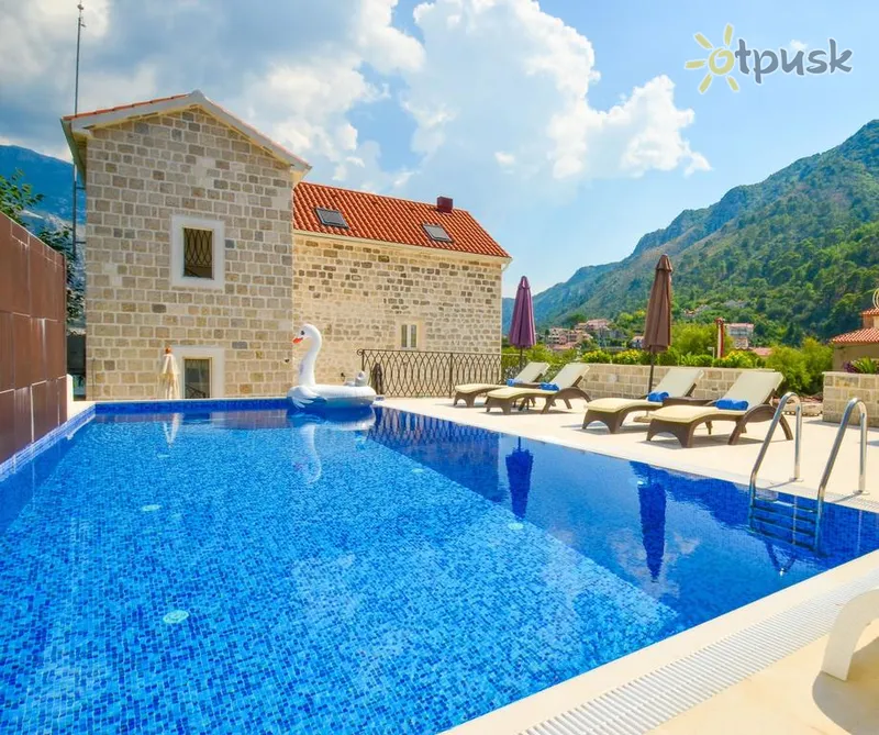 Фото отеля Libertas Hotel 4* Котор Чорногорія екстер'єр та басейни