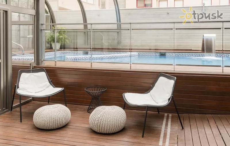 Фото отеля Ilunion Malaga Hotel 4* Малага Іспанія екстер'єр та басейни