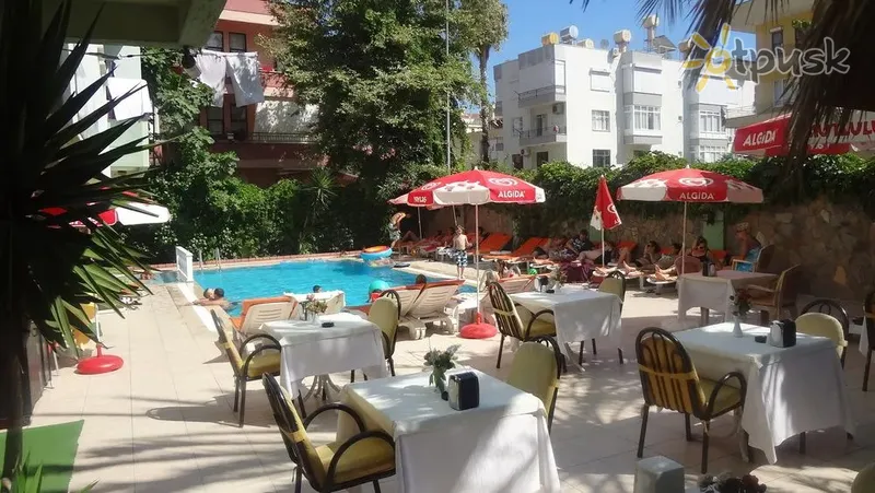 Фото отеля Kleopatra Icaria Apart Hotel 3* Аланія Туреччина бари та ресторани