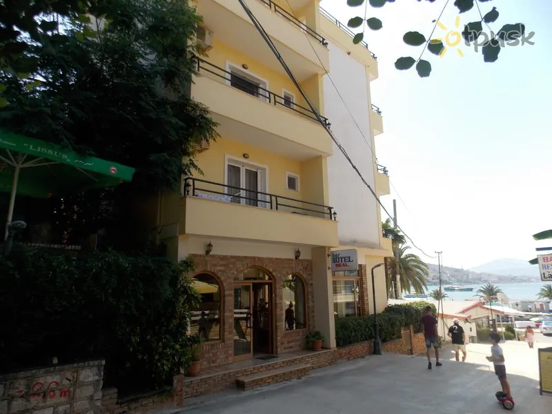 Фото отеля Real Hotel 3* Саранда Албанія екстер'єр та басейни