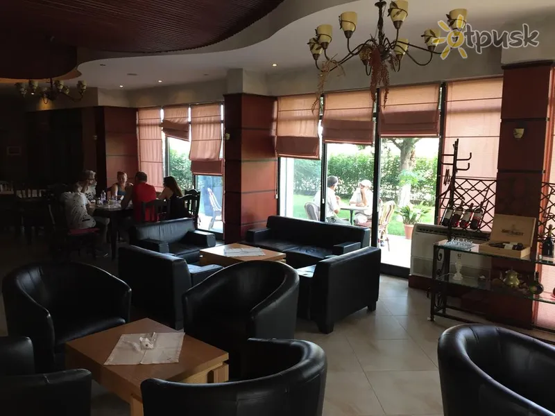 Фото отеля Icon Hotel 3* Vlore Albānija bāri un restorāni