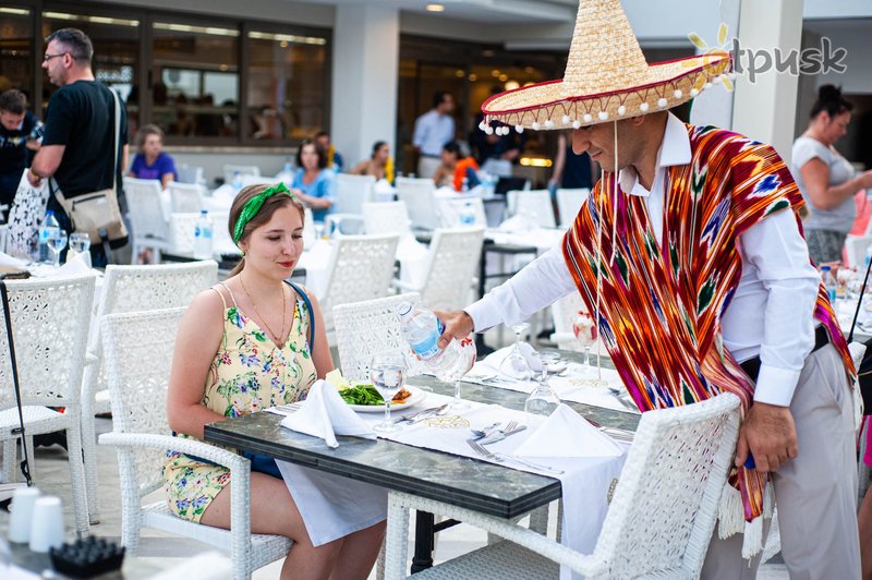 Фото отеля Emre Hotels & Beach 5* Мармарис Турция бары и рестораны