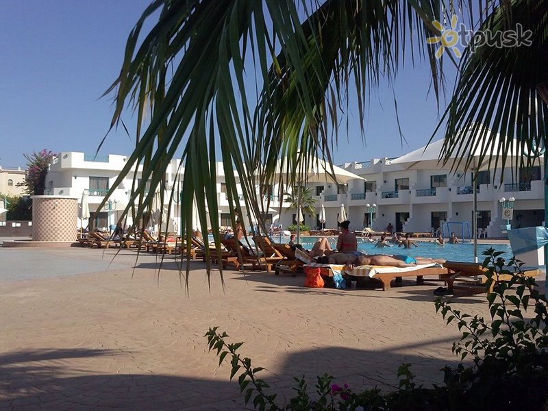 Фото отеля Sharm Cliff Resort 3* Шарм эль Шейх Египет экстерьер и бассейны