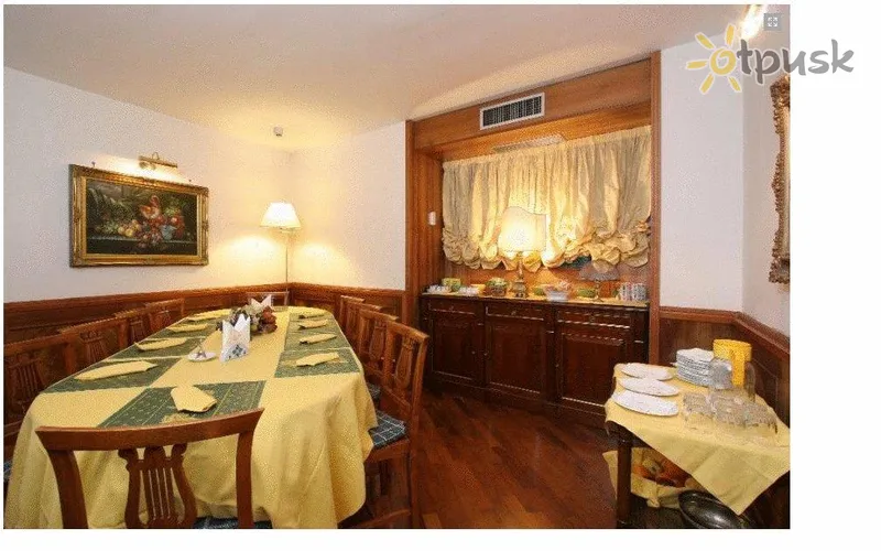 Фото отеля Suite Esedra 4* Neapolis Italija barai ir restoranai