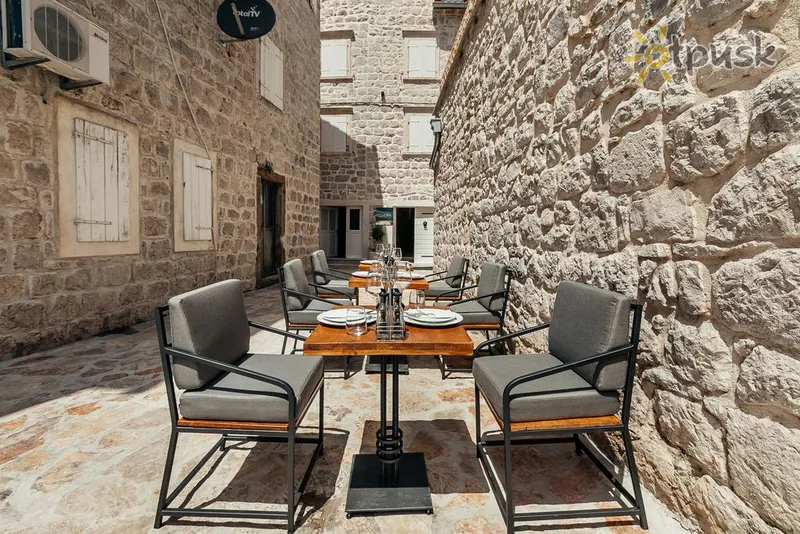 Фото отеля Nauta Hotel & Restaurant 4* Пераст Черногория бары и рестораны