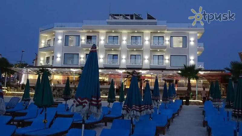 Фото отеля King Hotel 4* Ксамил Албания экстерьер и бассейны