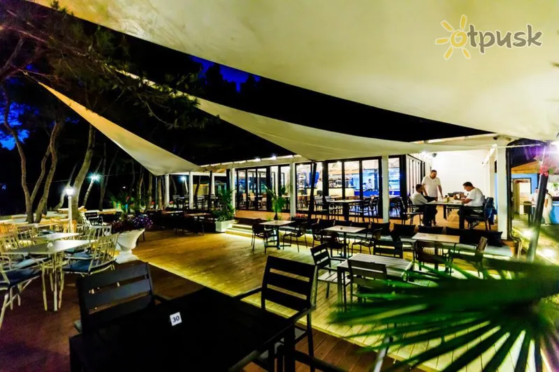 Фото отеля Ecuador Resort 4* Vlore Albānija bāri un restorāni
