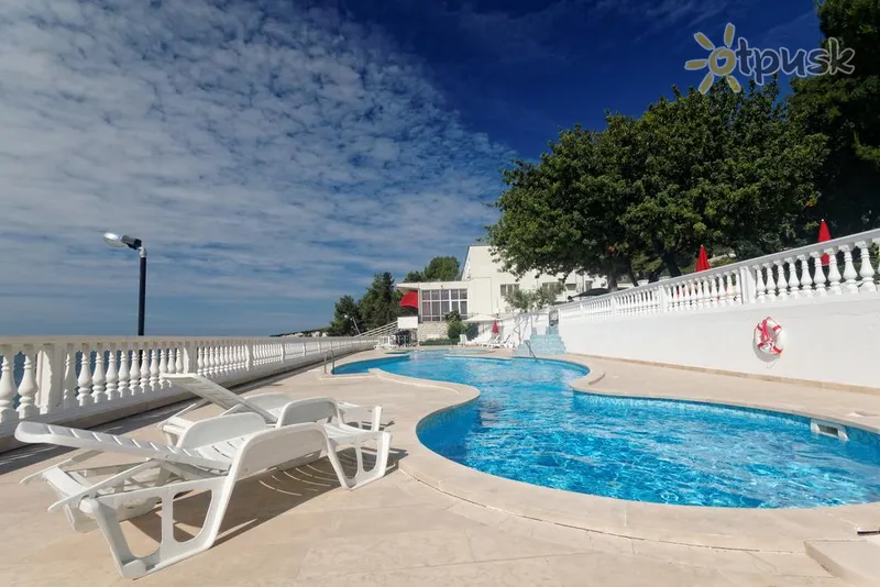 Фото отеля Val Hotel 3* Trogiras Kroatija išorė ir baseinai