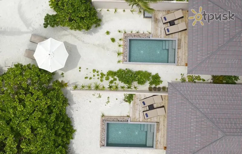 Фото отеля Brennia Kottefaru 5* Раа Атол Мальдіви екстер'єр та басейни