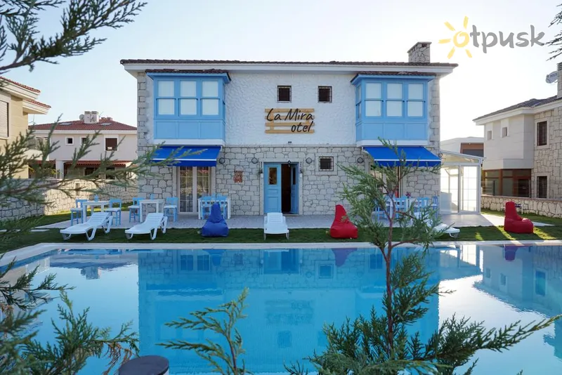 Фото отеля La Mira 4* Чешме Туреччина екстер'єр та басейни