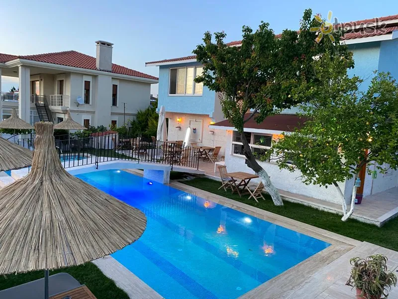 Фото отеля La Mira Suites 3* Чешме Туреччина екстер'єр та басейни