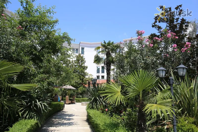 Фото отеля Rogner Hotel 5* Тирана Албанія екстер'єр та басейни