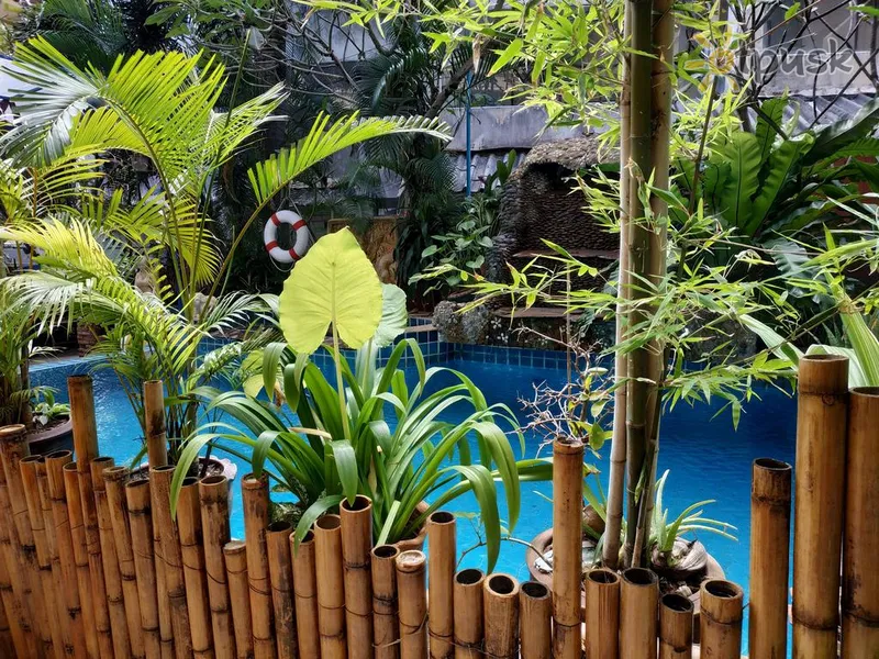 Фото отеля Seven Seas Hotel 3* о. Пхукет Таиланд экстерьер и бассейны