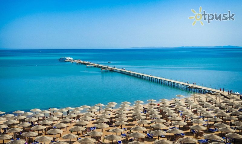 Фото отеля AMC Royal Hotel & Spa 5* Хургада Египет пляж