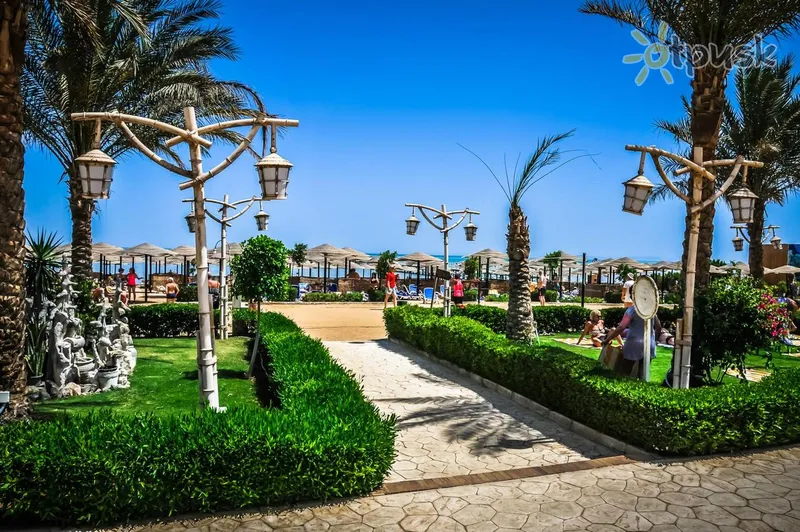Фото отеля AMC Royal Hotel & Spa 5* Хургада Египет экстерьер и бассейны