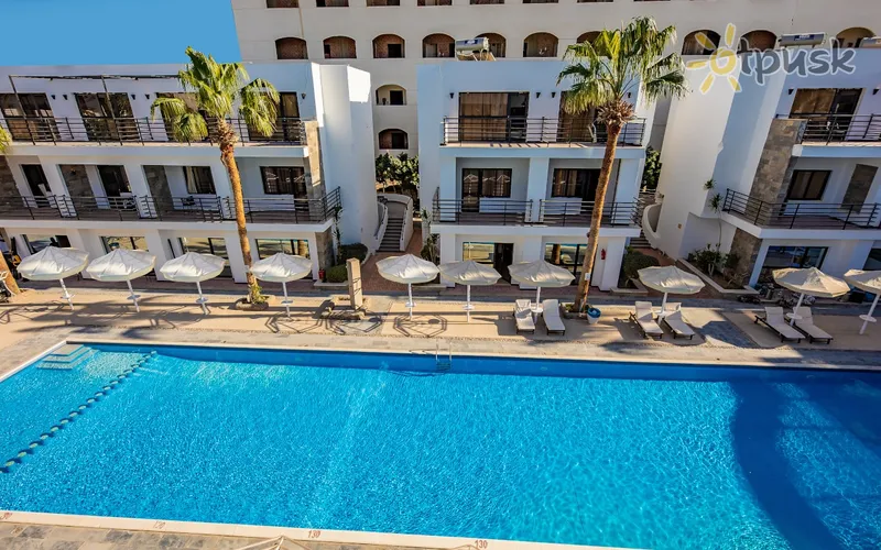 Фото отеля La Rosa Waves Resort 4* Hurgada Ēģipte ārpuse un baseini